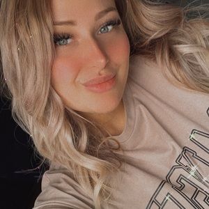 Meet your Posher, Marie-anne